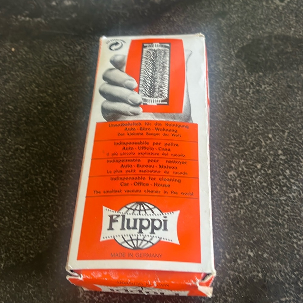 NIB vintage retro Fluppi brush Germany advertised “worlds smallest vacuum brush